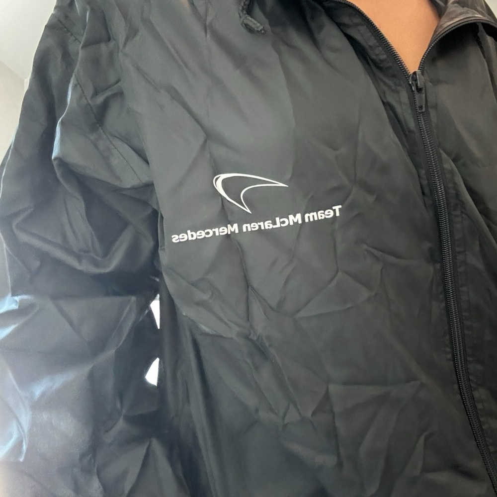 rain jacket - Picture 4 of 5